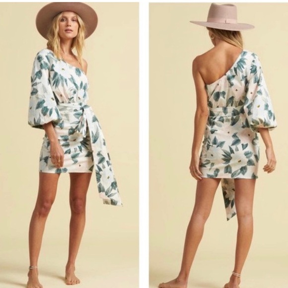 Billabong Dresses & Skirts - Billabong X The Salty Blonde Sunkissed One Shoulder dress new with tags